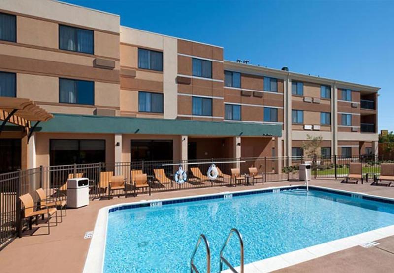 Towneplace Suites By Marriott Alexandria Exteriér fotografie