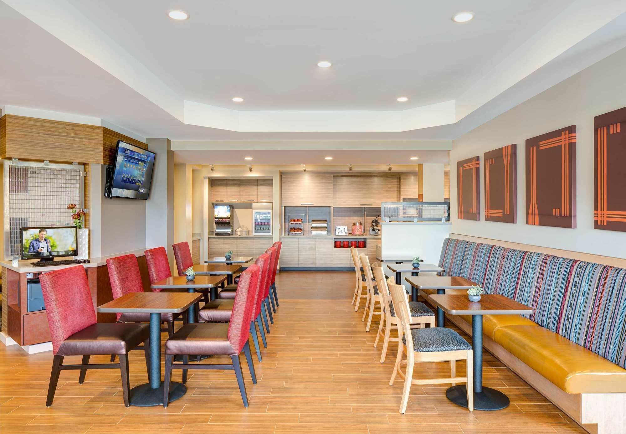 Towneplace Suites By Marriott Alexandria Exteriér fotografie